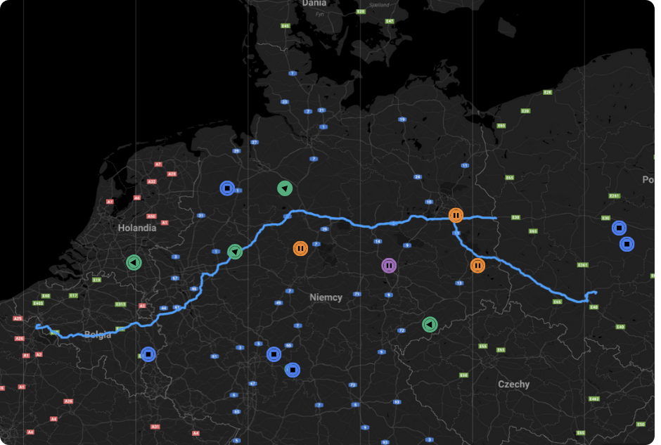 Mapa Europy z zaznaczoną trasą przejazdu pojazdu ciężarowego i punktami zdarzeń w systemie monitoringu floty