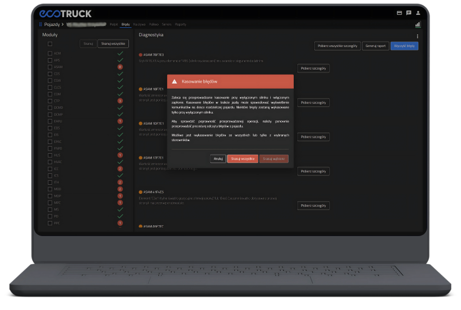 Ekran laptopa z programem do diagnostyki i kasowania błędów w pojeździe ciężarowym
